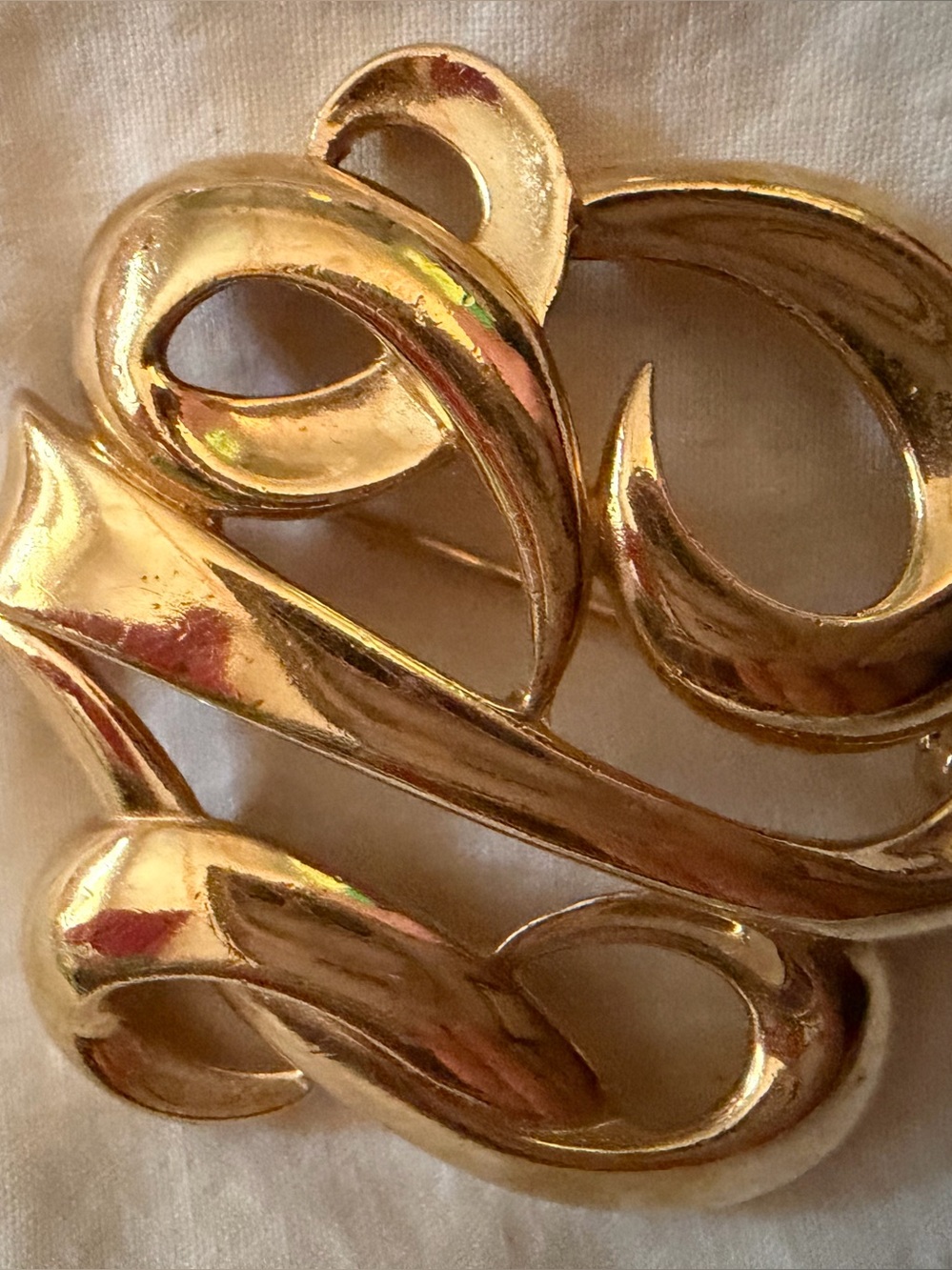 Monet Gold Swirl Brooch - Chunky Abstract Pin
